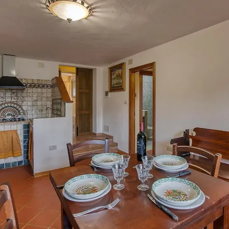 Tenuta Di Litiano شقة